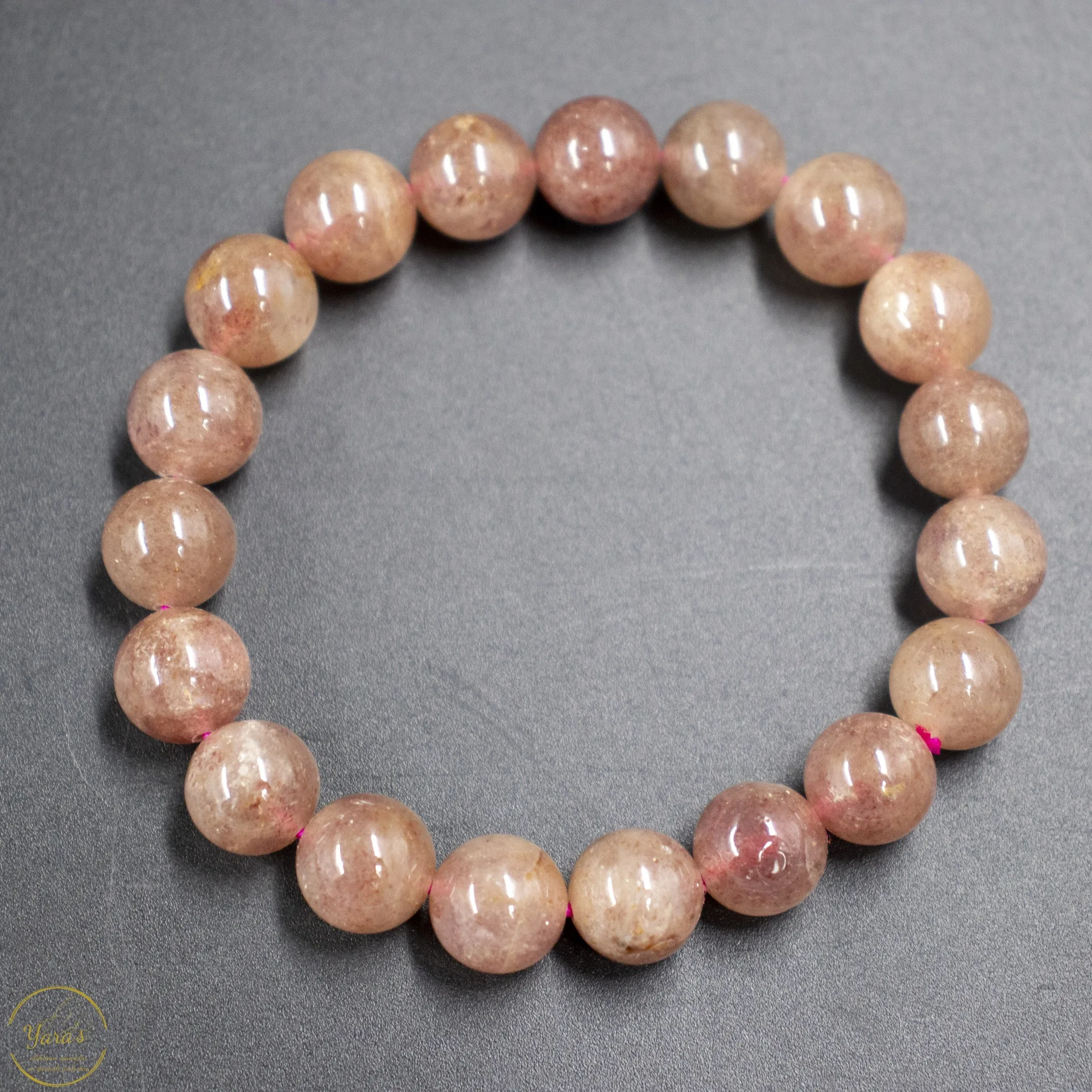 Aardbeienkwarts armband 10mm. - Image 2