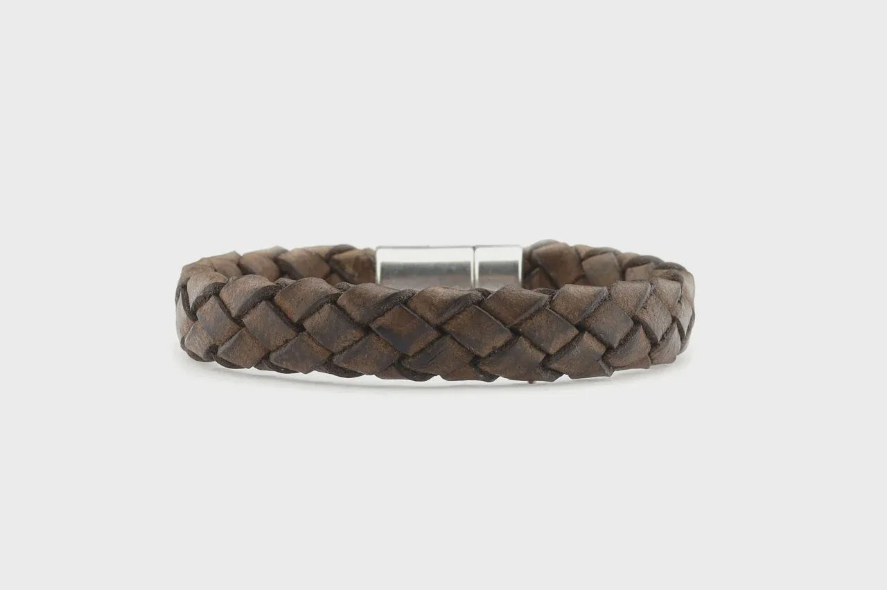 Qoss - BART-taupe 11x6 mm leer-L