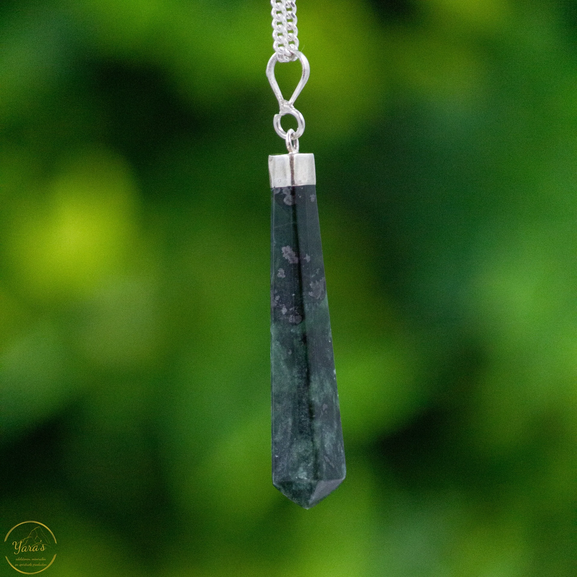 Nephrite Pendant, Silver - 2.82 grams