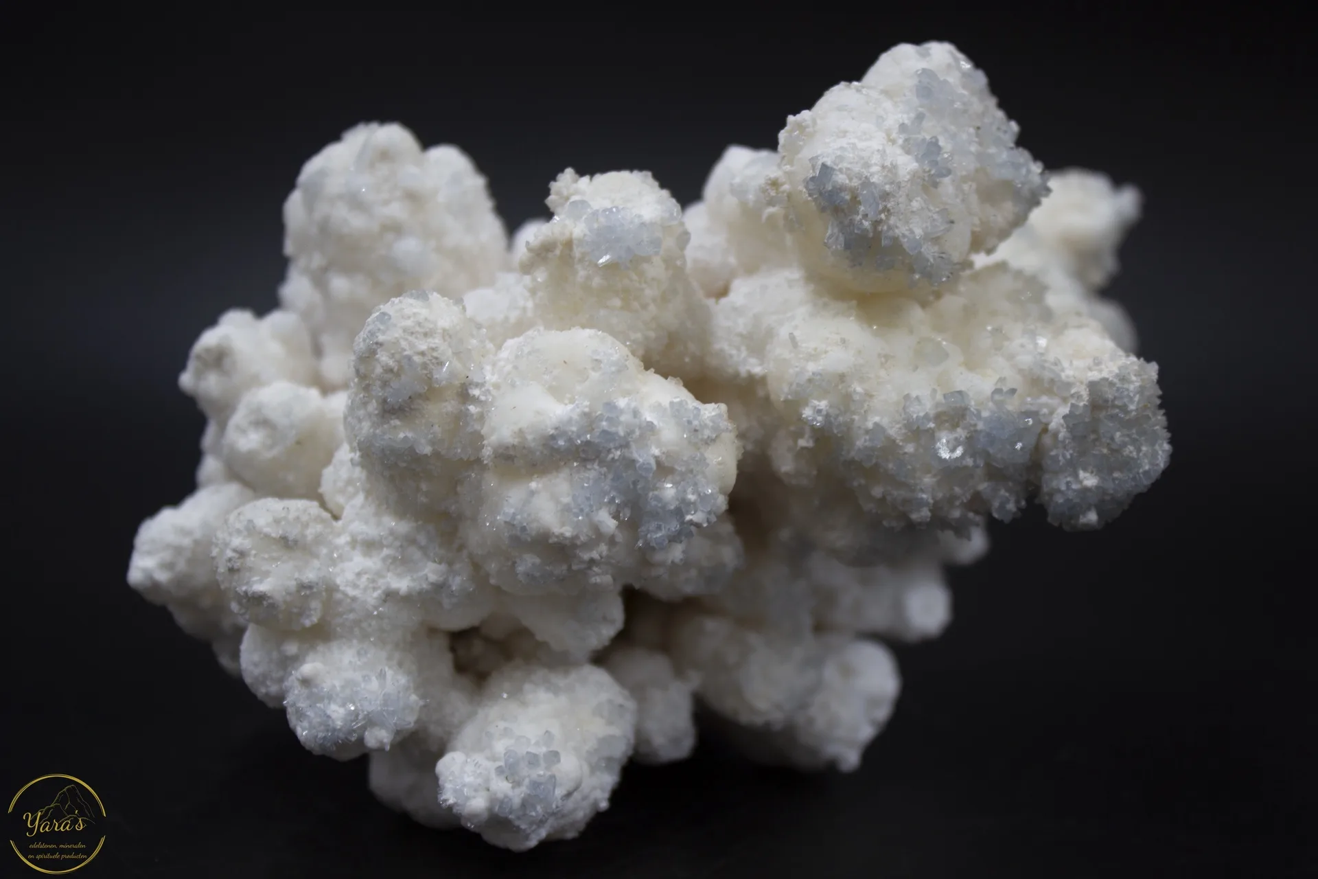 Witte aragoniet - 690 gram