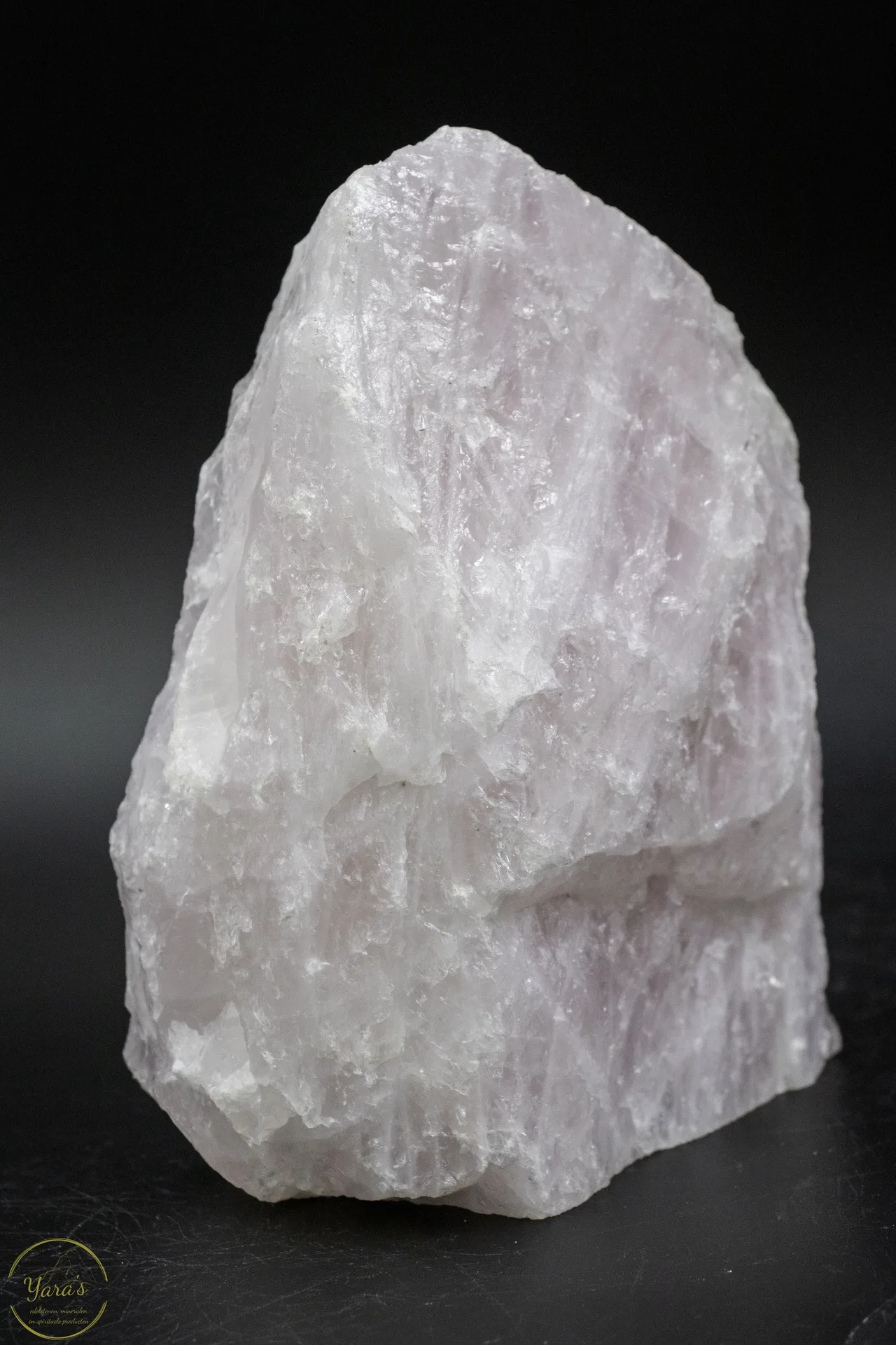 Asmonument Rozenkwarts half gepolijst 2.91 kg - Image 3