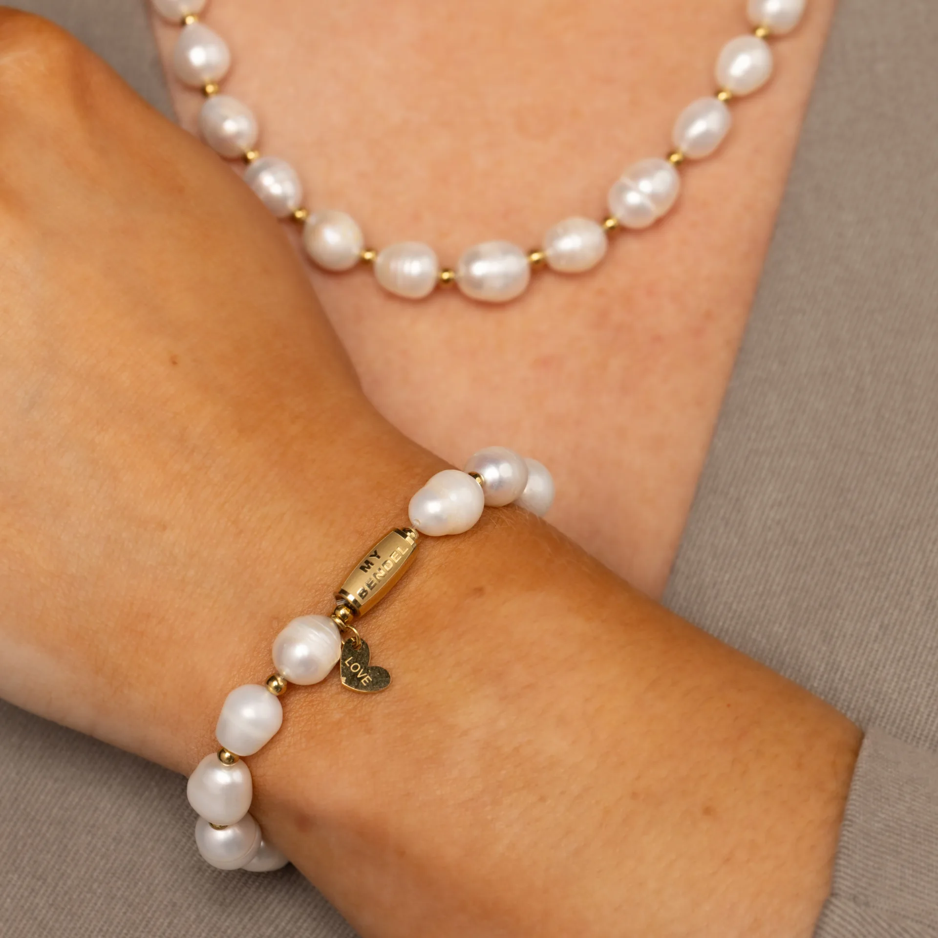 Bold Ketting met Zoetwater Parels - Image 3
